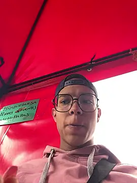 Онлайн чат XXX Andres_boy252