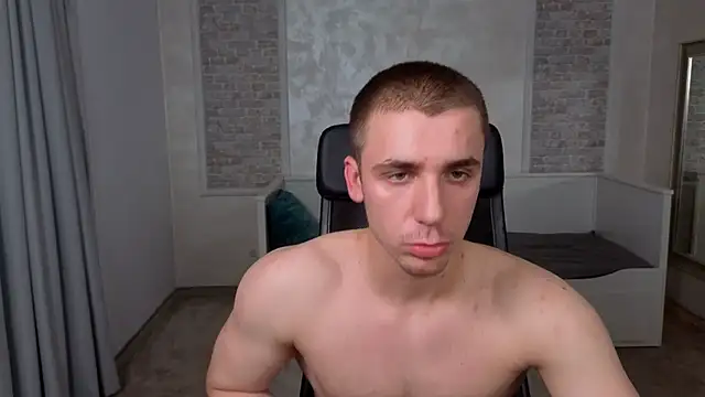 KellenWest: онлайн-секс-чат