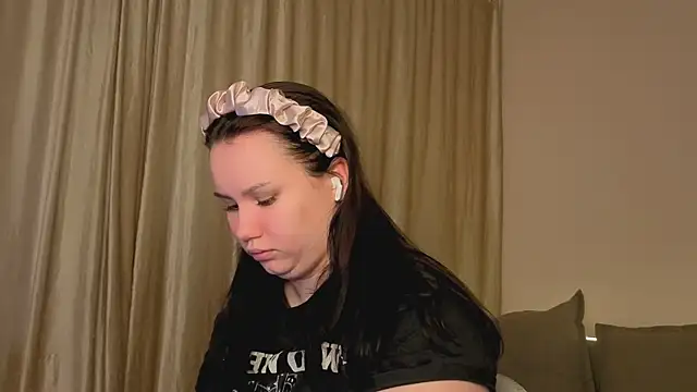 Chatroom XXX en direct de Alisia_Mars