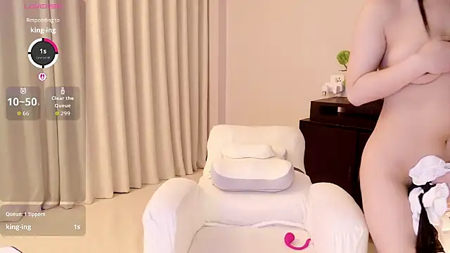 Lucky-baby Show in webcam