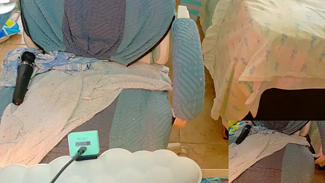 minakitsume's Live XXX Chat