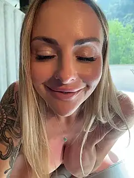 Show de EmaSalis na webcam