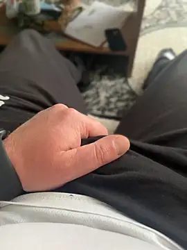 sweetiemale Chat XXX live