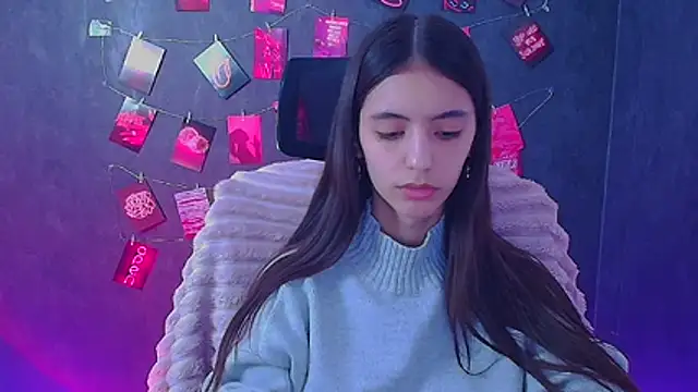 Czat XXX na żywo – Aishell_