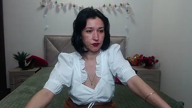 CameronEnnsのライブXXXチャット