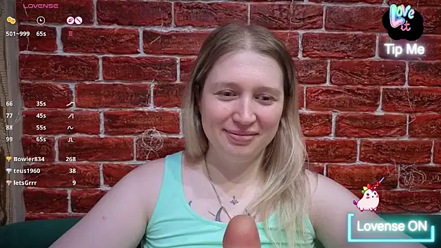 XXX chat uživo modela CitrusBlissss