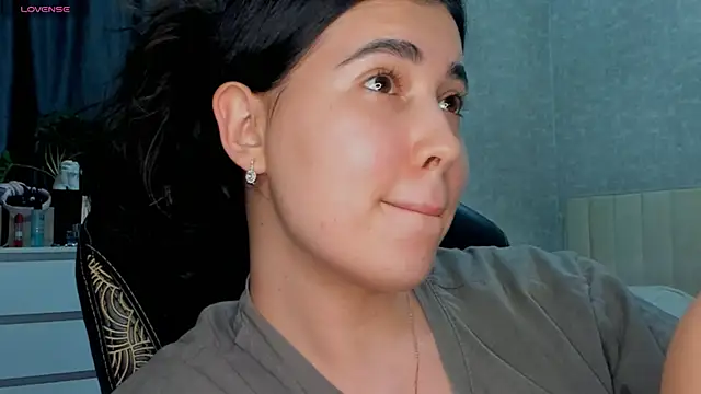 Diara_1an লাইভ XXX চ্যাট