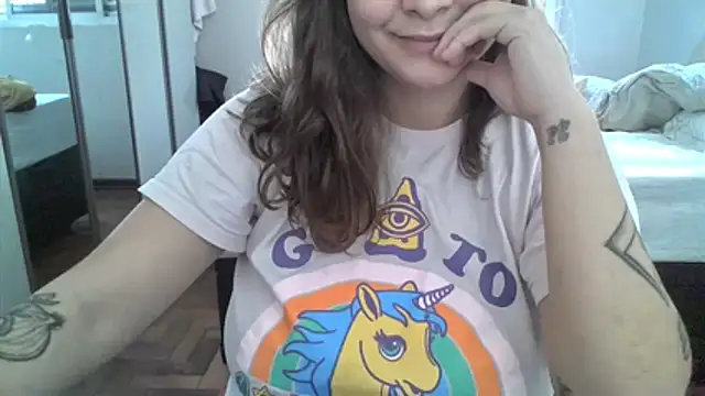 xxxluana Adlı Modelin Canlı XXX Sohbeti