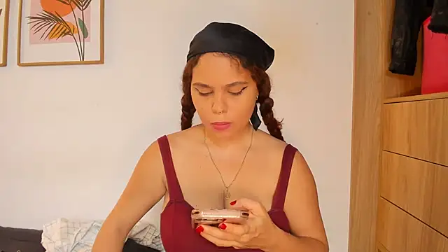 Bloom_Noor Live XXX-Chat