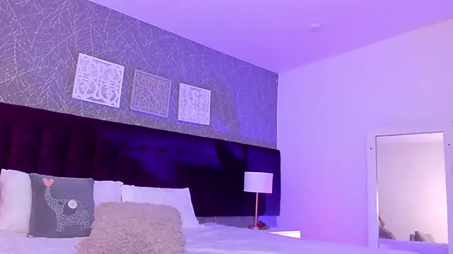 XXX chat uživo modela Emma_JJones