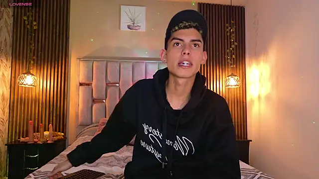 sky_jules 即時 XXX 聊天