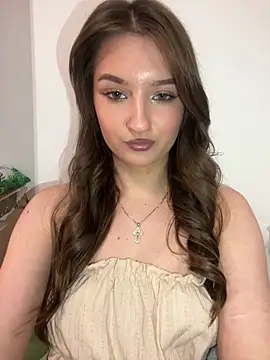 Green_eyes_lady live XXX chat