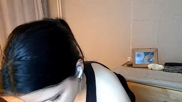 MiaTemptress 现场XXX聊天