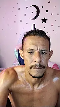 Chat XXX ao vivo de El_junior21