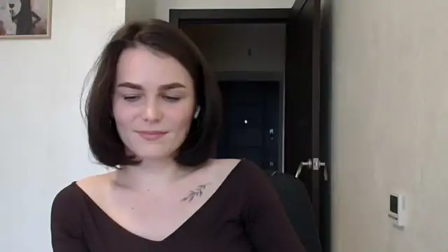 XXX chat uživo modela Silviaa_a