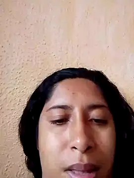 Chat +18 de hotaniani ao vivo