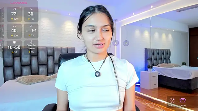 Chatroom XXX en direct de AidaJones