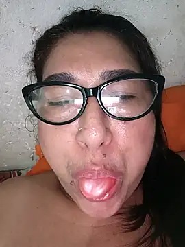 PatriciaGrajales élő XXX-chatje