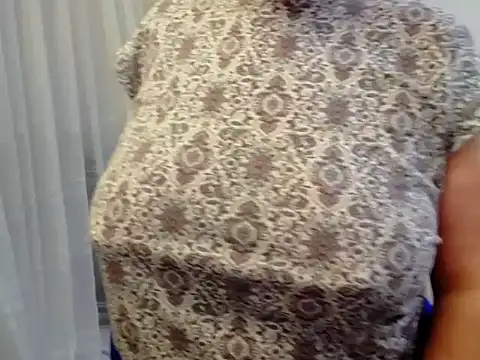 Lady_Tiana's Live XXX Chat