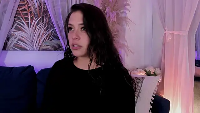 Czat XXX na żywo – Nicolle_W