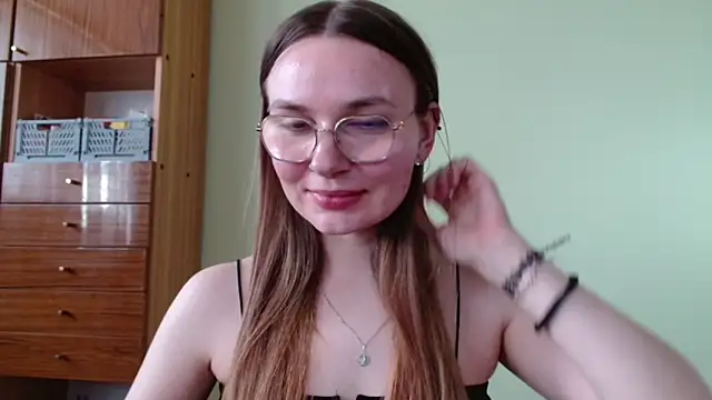 LooveELLYx: онлайн-секс-чат