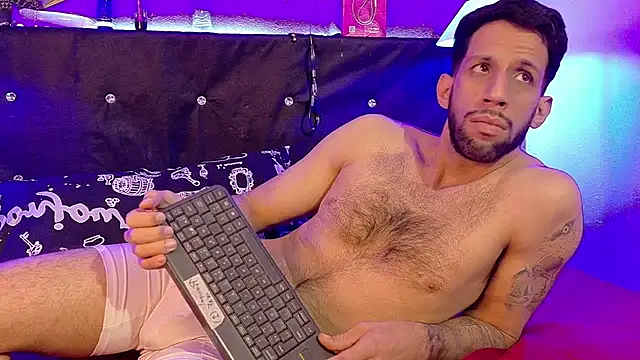 Karim_mansur 即時 XXX 聊天