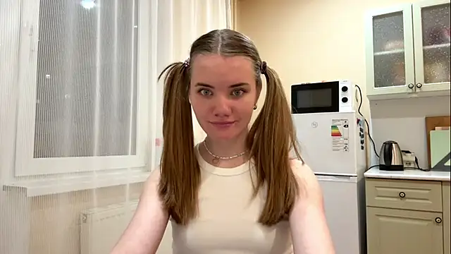 doana_bebriti Chat XXX in diretta