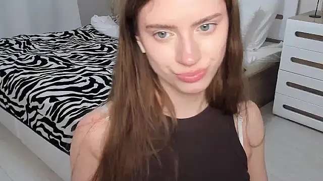 Erica_Kiss: онлайн-секс-чат