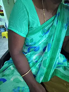 Tamilselviroja-'s Live XXX Chat