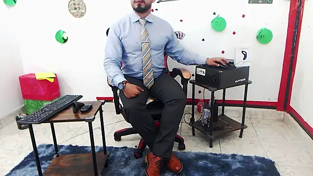 KalethBigDick Adlı Modelin Web Kamerası Şovu