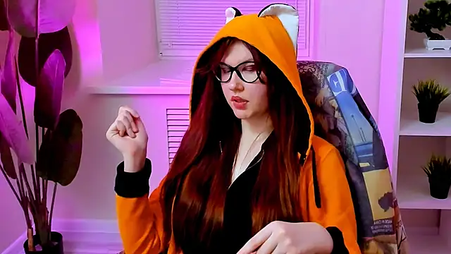 CarolGiggly's Live XXX Chat