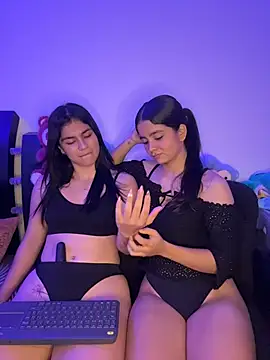 I_am_Zoe_Hot élő XXX-chatje