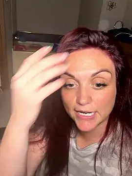 LiNDSEYYLUST's Webcam Show