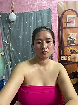 Boyd98's Live XXX Chat