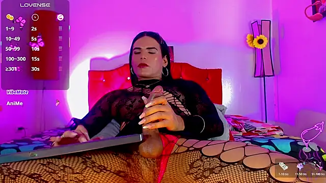 alexsandra_kiss élő XXX-chatje