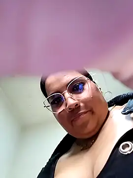 AvaChannel 即時 XXX 聊天