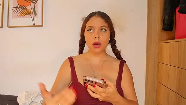 Chat XXX Live Bloom_Noor