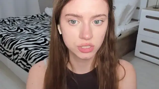 Онлайн чат XXX Erica_Kiss