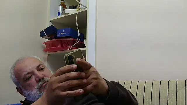 husoizmir Adlı Modelin Web Kamerası Şovu