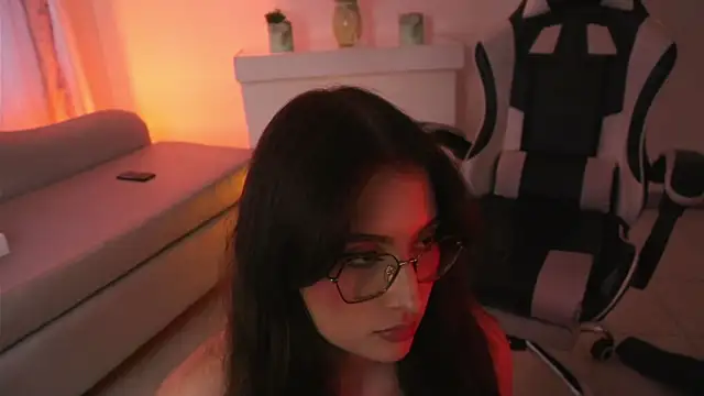 دردشة Daisha_Riley الجنسية المباشرة