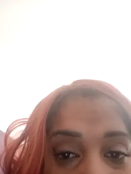 AbellaLizz Adlı Modelin Canlı XXX Sohbeti