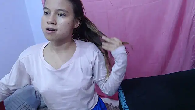 Naomi991: вебкам-шоу