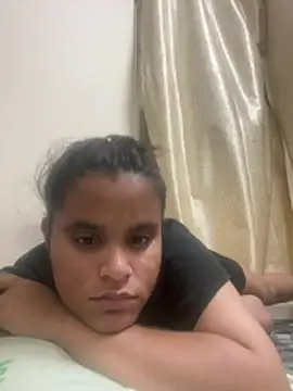 kushboo__'s Webcam Show