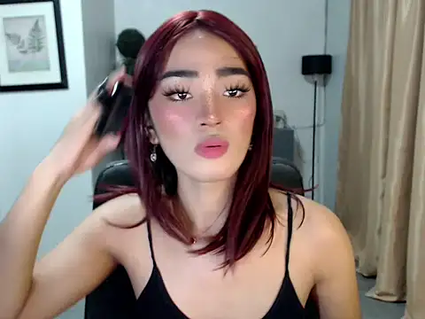 lavandermilk Show in webcam