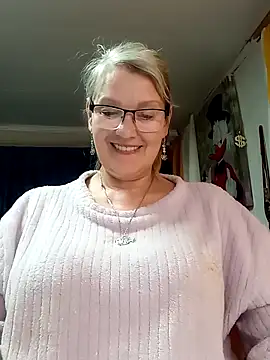 XXX chat uživo modela irinamaux