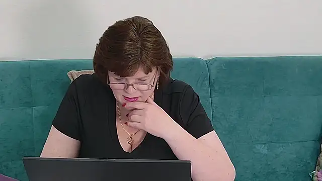 Sandra_Sunrise Chat XXX live