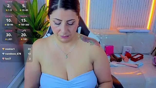 angele_roux_tpのライブXXXチャット