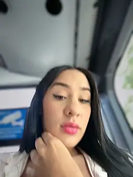 __IRIS__ 即時 XXX 聊天