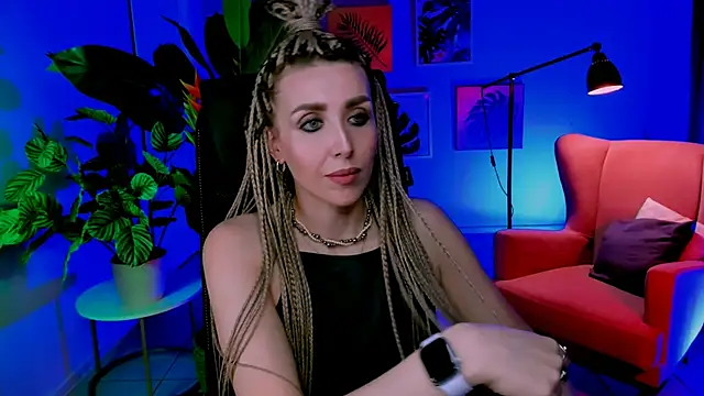 MonicaRiley élő XXX-chatje