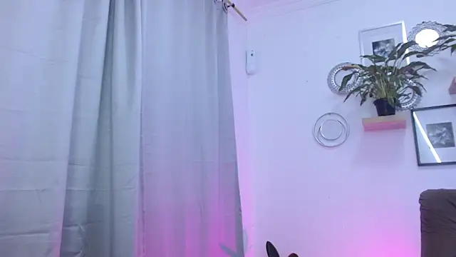 sweet_bunnyy1 在線直播表演